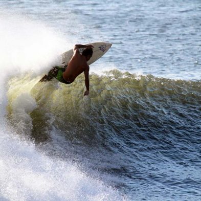 surfing-hawaii-north-shore.jpg